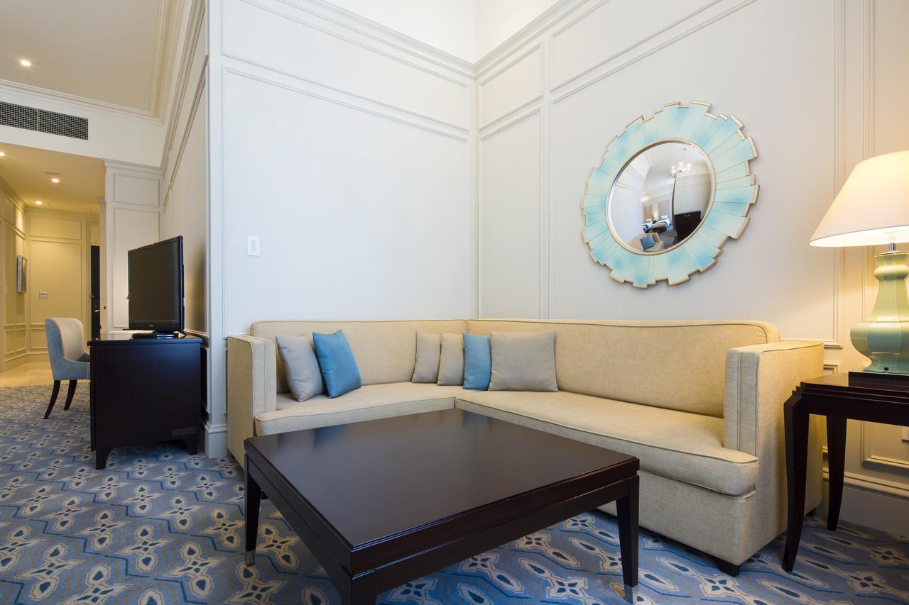 The Tokyo Station Hotel Tóquio Exterior foto A living room